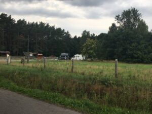 Reiseblog Parkplatz am Wald