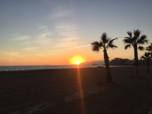 Sonnenuntergang am Strand von Calabardina in der Region Murcia, Andalusien vom 12.12.2018