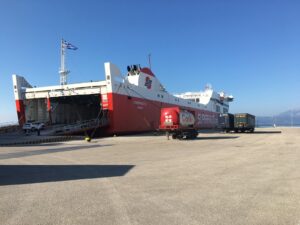 Reiseblog: Autofähre Patras - Bari